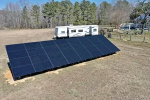 Earth Right Mid-Atlantic Gorund mounted solar panels