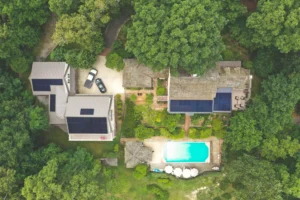Roof mounted solar panels